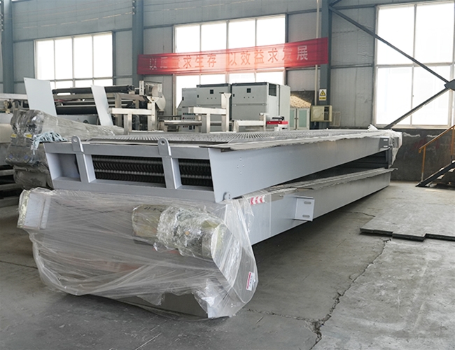 2臺機(jī)械格柵除污機(jī)發(fā)貨